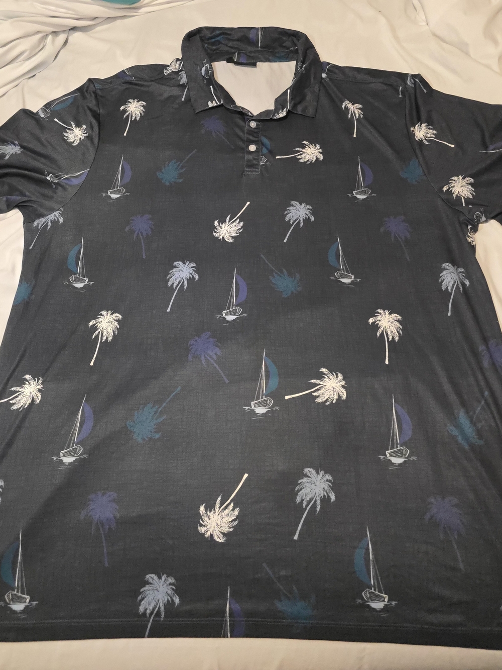 Yatta Golf Men's Performance Polo Shirt — 4XL Sailboats & Palm Trees